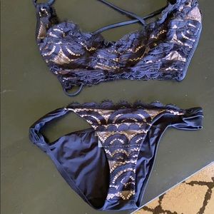 Pilyq lace bikini